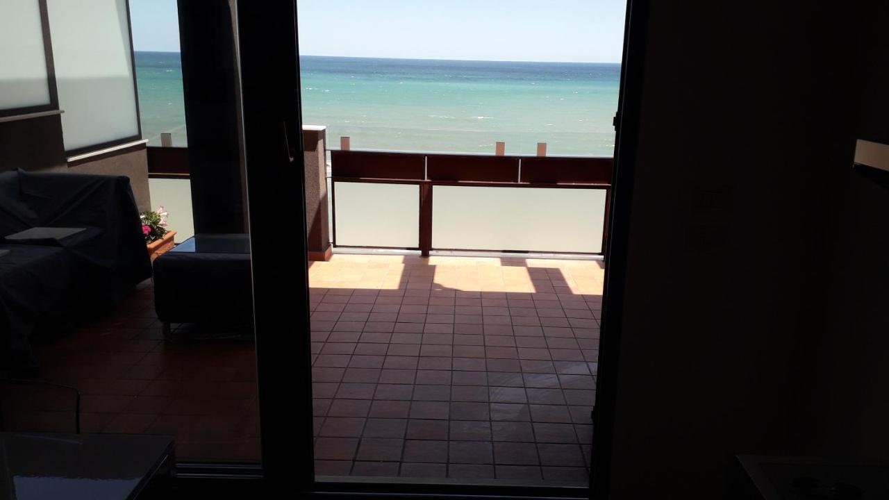 Rosa Di Mare Appartement Bari Buitenkant foto